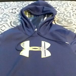 Under Armour XL cold gear storm hoodie